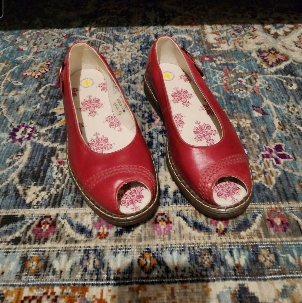 Dr Martens Slip-on flats
